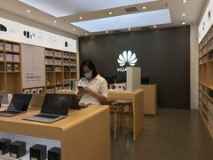 -华为授权体验店(回龙观华联)