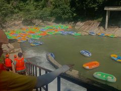 -雅鲁激流探险漂流