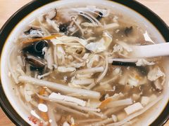 酸辣汤-小姜锅贴(凤凰街店)