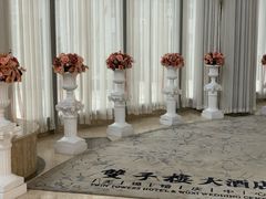 -双子楼大酒店(城开国际写字楼店)