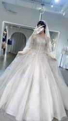 -艾米丽婚纱礼服