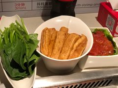 -海底捞火锅鲜切牛肉主题店(长寿路店)
