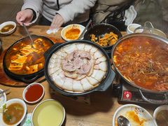 -百年石锅饭·朝鲜族传统民餐