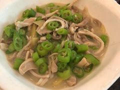 青椒焖肚条-湘肠香火锅店(团结湖店)