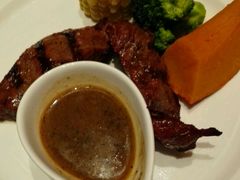 -食间牛排(湖西路店)