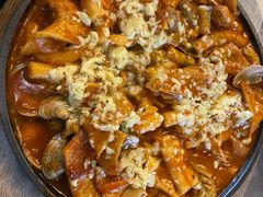 海鲜芝士炒年糕-MI WU FACTORY米屋美食工厂餐厅(绿地店)