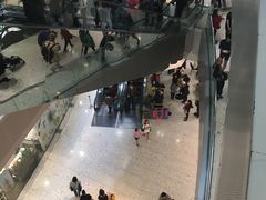 店内环境-东荟城名店仓