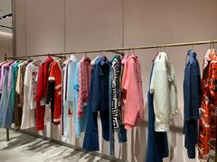 -Gucci(青岛海信广场店)