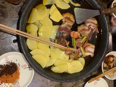 -全有福烙锅店小院