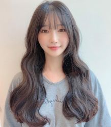 -变画·发型STUDIO