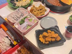-钢管厂五区小郡肝串串香火锅(梅川路店)