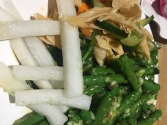 -小鱼小牛·鱼牛干锅·脆鱼火锅(世欧广场店)