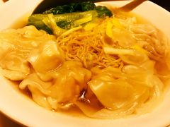 鲜虾云吞面-龙记烧腊茶餐厅(常德路店)