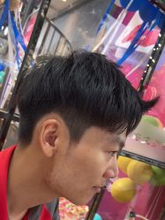 -海文先生国潮烫染男士理发馆