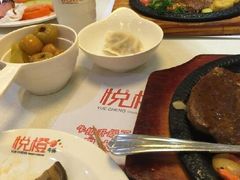 -悦橙烤肉海鲜自助(中央大街店)