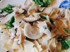 -缘来聚·徽菜名店(黄山宏村店)