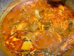 -喇喇排骨火锅·传统韩式脊骨汤(望京西园总店)