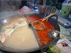 -鸿姐老火锅(疁城新天地店)