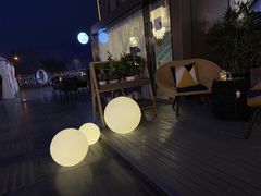 -新华里咖啡书吧(新华书店小寨店)