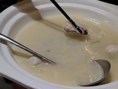 -卢大鲜鱼头捞饭(美利广场店)