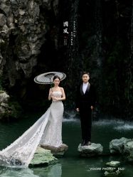 -雪中彩影婚纱摄影·微光艺术中心