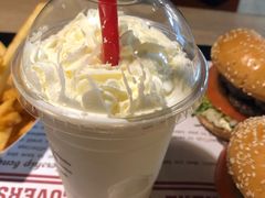 -The Habit Burger Grill 哈比特汉堡(复兴soho店)