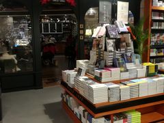 -SISYPHE BOOKS西西弗书店(龙湖滨江天街店)