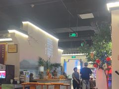 -卢大鲜鱼头捞饭(美利广场店)