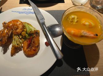 地点在天街五楼去的时候饭点很幸运不用等位