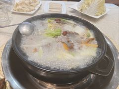 -九寨沟特色牦牛肉汤锅