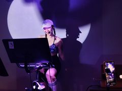 -TANGO LIVEHOUSE动感单车(巴黎春天店)