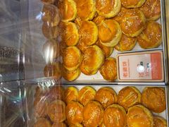 -五味酥·现烤国民糕点集合店(甘井子万达广场店)