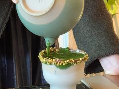 -luutosa  cafe & tea 鹿兔山