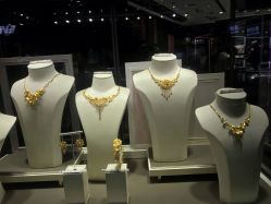 -周大福CHOW TAI FOOK(万象城店)