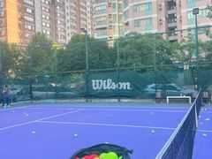 -快网网球俱乐部(长宁区金桥花园球场)