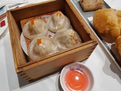 鲜味蟹黄小笼包-广州酒家(文昌总店)