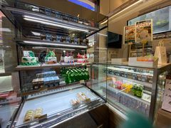 面包甜点陈列柜-CENTTY辛蒂咖啡·烘焙·西点(天兰社区新生活中心店)