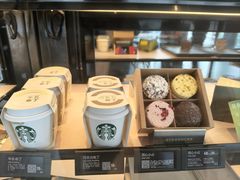 -星巴克(上海长宁来福士1F店)