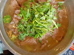 北丐牛肉锅-忠义小酒馆(田东店)