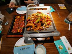 -川人百味(金安中央大街店)