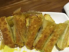 -海荣锅贴馆(白桦林居店)