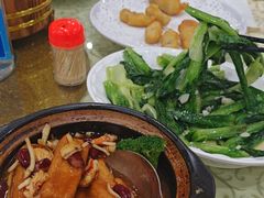 -鹏城人家海鲜酒家·23年老字号(较场尾店)