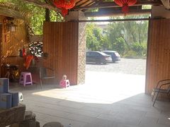-李东农庄(中南百草园地标店)