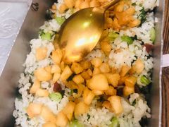 -蜜桃餐厅·伴山(湖滨商业街店)