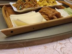 -蓝鲸大酒店旋转餐厅