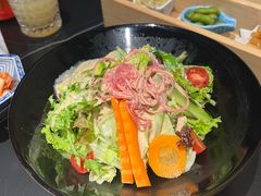 -山川小町·极番烧肉(新地假日广场店)
