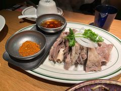 -纳鲁孜·新疆特色餐厅(上海悦荟广场店)