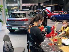 -奔驰上海利星(七宝店)