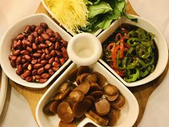 -围龙屋客家食府(福田店)