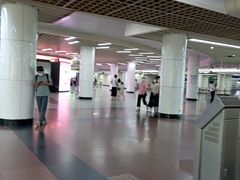 -公园前(地铁站)